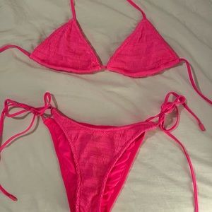 Triangl Neon pink bikini (Worn Once)